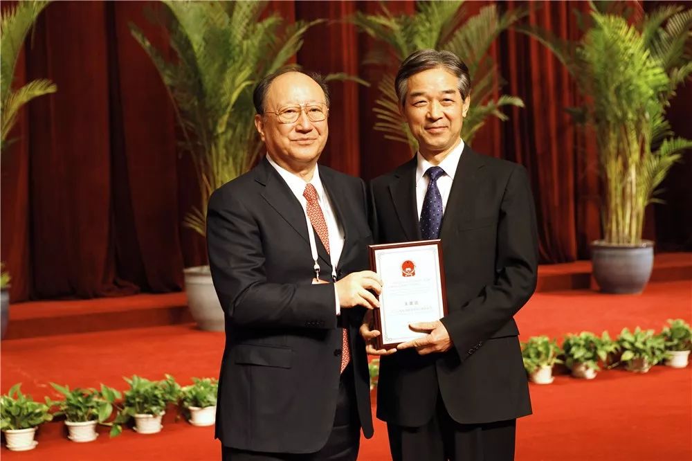 王陇德院士:体育锻炼是保健第一要素