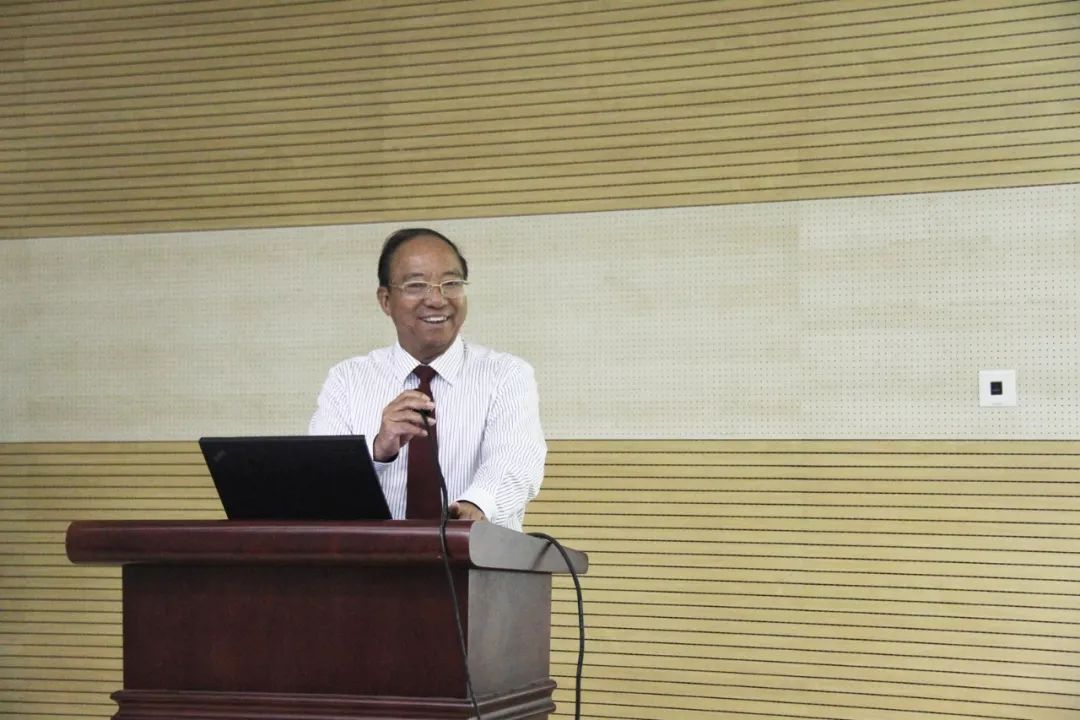 谢华安院士:让所有中国人都吃饱饭