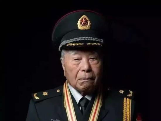 永远的“中国核司令”程开甲:一路走好!