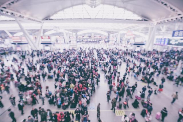 春运压力这么大,为什么不加开夜间高铁?