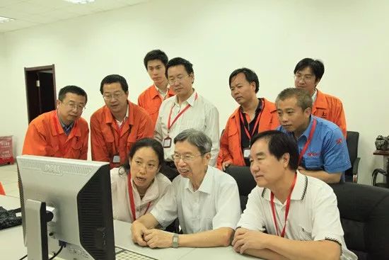 勇于创新 科技报国——记中国科学院院士陈俊武