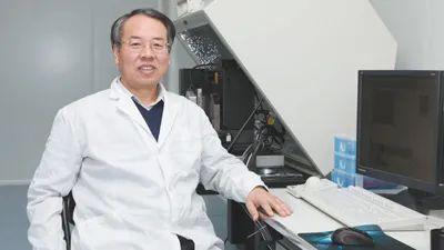 雒建斌:认准的事情坚持去做