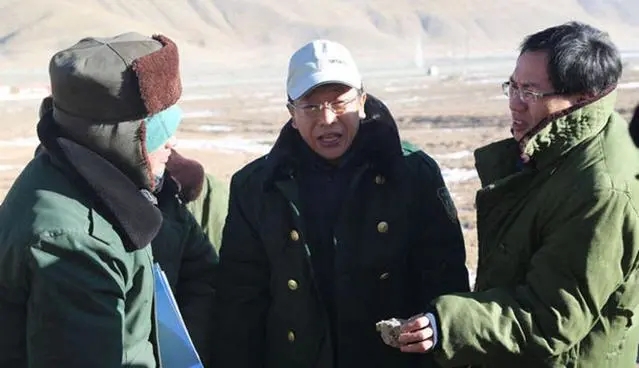 汪双杰:怀抱希望 攀登“公路珠峰”
