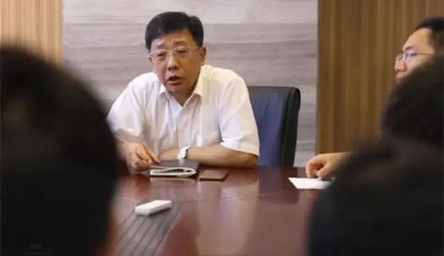 汪双杰:怀抱希望 攀登“公路珠峰”