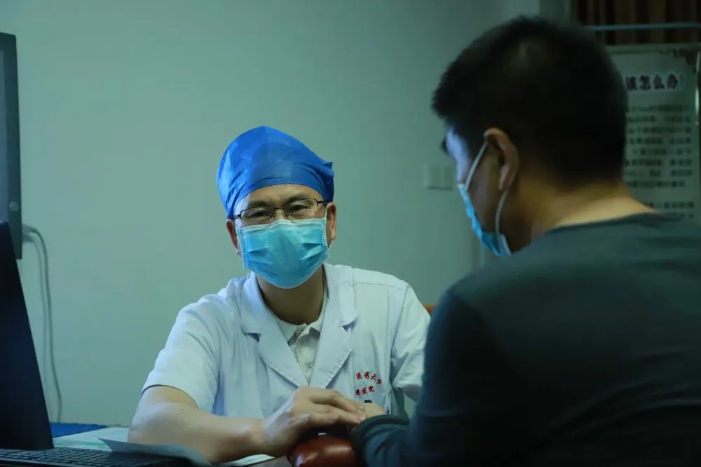 刘良徛:为新冠肺炎中医药防治贡献“江西方案”
